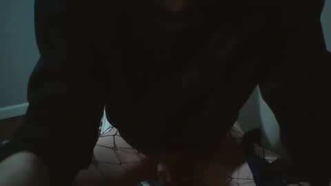 Trisi02 online show from 12.23.25