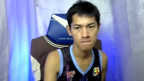 Snapshot of 0cir_asiansatisfy chatting on 10.22.25 RICK online show from 10.22.25