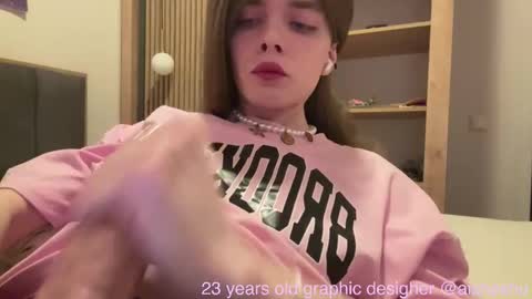 Aishe online show from 09.29.25