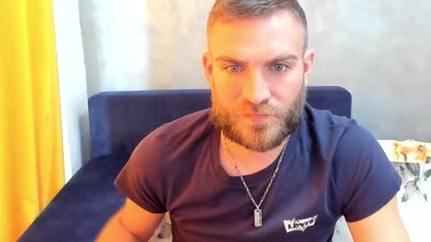 Snapshot of 10in_deluxe chatting on 03.07.25 10in_deluxe online show from 03.07.25