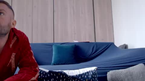 Snapshot of 10in_deluxe chatting on 10.18.25 10in_deluxe online show from 10.18.25