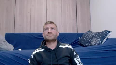 Snapshot of 10in_deluxe chatting on 10.18.25 10in_deluxe online show from 10.18.25