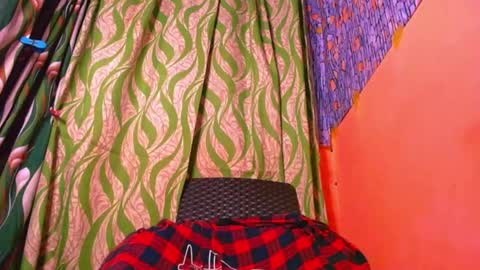 Snapshot of 11inchmistressxxlyka chatting on 01.21.25 CALL ME BABY online show from 01.21.25