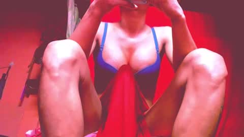 Snapshot of 11inchmistressxxlyka chatting on 03.08.25 CALL ME BABY online show from 03.08.25