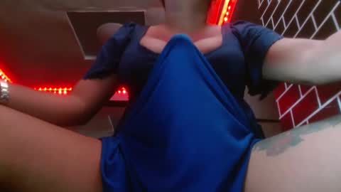  i am trixie im Your Selfsucking Mistress  online show from 12.15.24