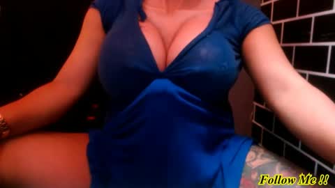  i am trixie im Your Selfsucking Mistress  online show from 12.30.24