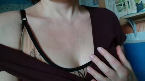 12ennie online show from 03.31.26