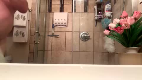 Snapshot of 12sil chatting on 03.18.26 12sil online show from 03.18.26