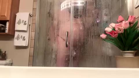 Snapshot of 12sil chatting on 03.19.26 12sil online show from 03.19.26