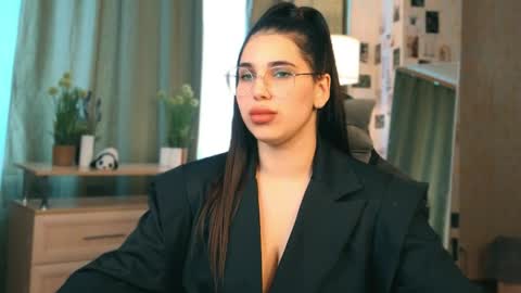 Jessica online show from 04.13.26