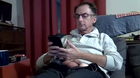 Snapshot of 18remy45 chatting on 10.22.25 18remy45 online show from 10.22.25