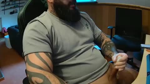 19andre90 online show from 12.17.25