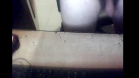 Snapshot of 19feetlover903 chatting on 12.01.25 19feetlover903 online show from 12.01.25