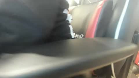 Snapshot of 1bigloadasian chatting on 01.26.25 1bigloadasian online show from 01.26.25