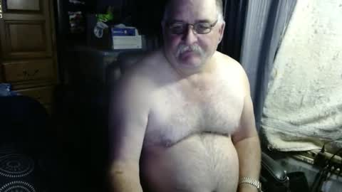 Snapshot of 1dusty60 chatting on 12.10.24 1dusty60 online show from 12.10.24