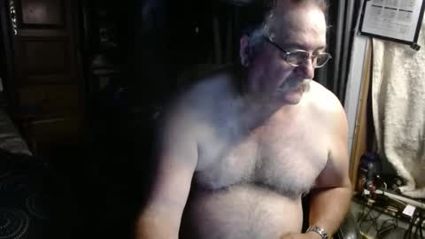 Snapshot of 1dusty60 chatting on 11.15.25 1dusty60 online show from 11.15.25