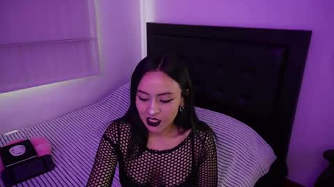 1hannamontana online show from 09.19.25