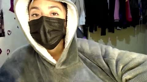 1kandylove online show from 09.18.25