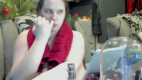 Snapshot of 1lindsey1 chatting on 12.31.24 1LINDSEY1 online show from 12.31.24