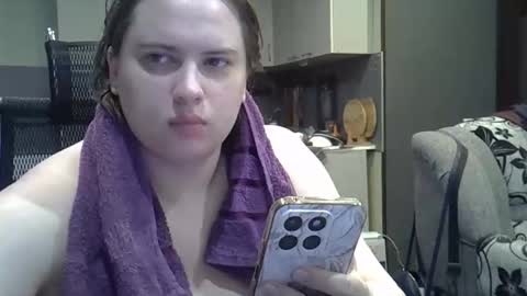 Snapshot of 1lindsey1 chatting on 09.13.25 1LINDSEY1 online show from 09.13.25