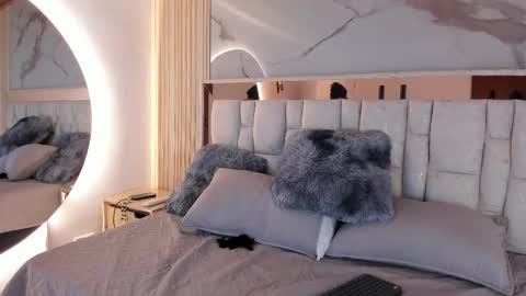 Luisa online show from 03.28.26