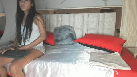 Luisa online show from 04.13.26