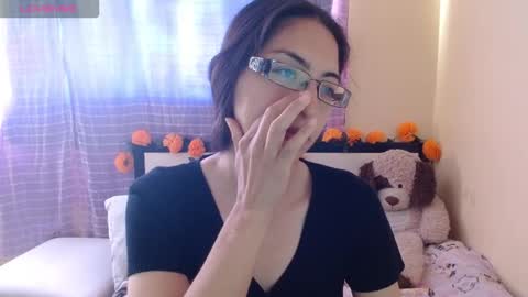 paola online show from 11.18.25