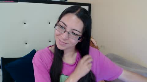 paola online show from 06.04.26