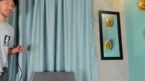 Snapshot of 1sebass chatting on 10.18.25 Sebastian online show from 10.18.25