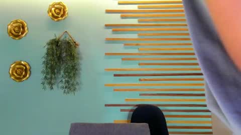 Snapshot of 1sebass chatting on 10.19.25 Sebastian online show from 10.19.25