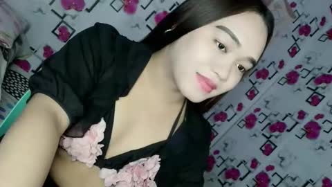 1sexy_kim69 online show from 04.19.26
