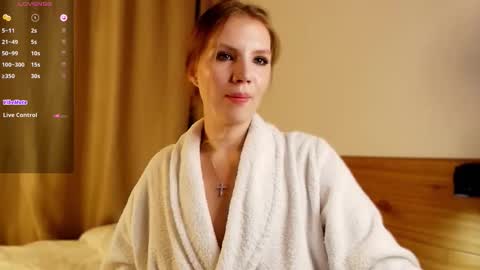 VICTORIA online show from 10.24.25