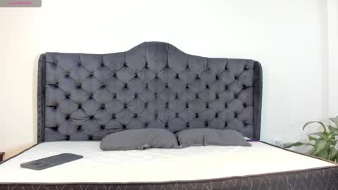 1Threestar online show from 10.05.25