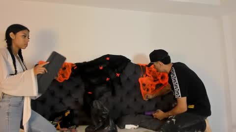 1Threestar online show from 10.09.25