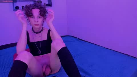 Snapshot of 1vampirella_gs chatting on 12.09.24 Milos online show from 12.09.24