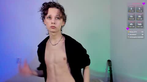 Snapshot of 1vampirella_gs chatting on 01.29.25 Milos online show from 01.29.25