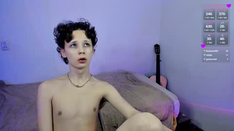 Snapshot of 1vampirella_gs chatting on 02.08.25 Milos online show from 02.08.25