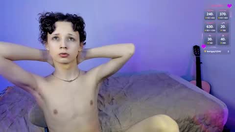 Snapshot of 1vampirella_gs chatting on 02.10.25 Milos online show from 02.10.25