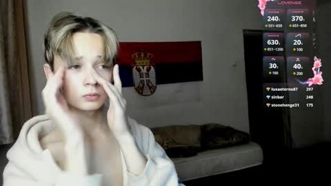 Snapshot of 1vampirella_gs chatting on 10.08.25 Milos online show from 10.08.25