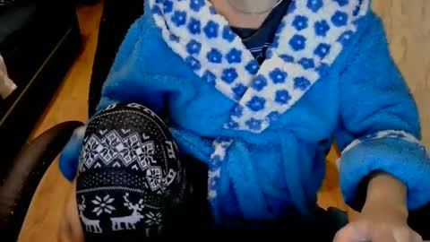 1your_hot_girls online show from 01.04.25