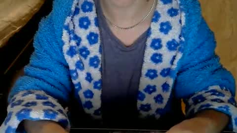 1your_hot_girls online show from 02.18.25