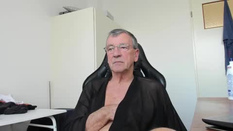 Henk online show from 03.06.25