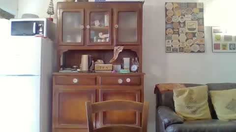 22esserre online show from 11.06.25