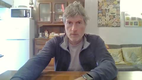 Snapshot of 22esserre chatting on 05.21.26 22esserre online show from 05.21.26