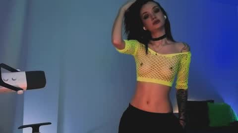 Sasha weekend from 14 to 27 November online show from 04.27.26