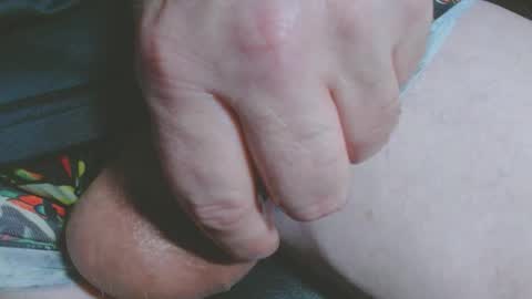 Snapshot of 2blsfll4u chatting on 01.03.25 2blsfll4u online show from 01.03.25