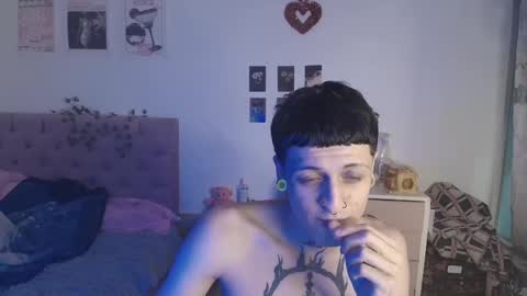 Snapshot of 2cb0y chatting on 09.21.25 BAD online show from 09.21.25