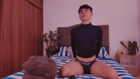 Snapshot of 2gays_1straight chatting on 06.19.26 David and Yoel online show from 06.19.26