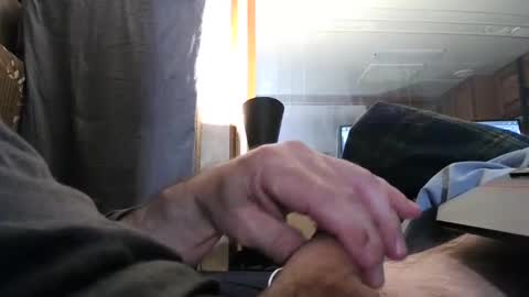 Snapshot of 2hard2handle14 chatting on 01.31.25 2hard2handle14 online show from 01.31.25