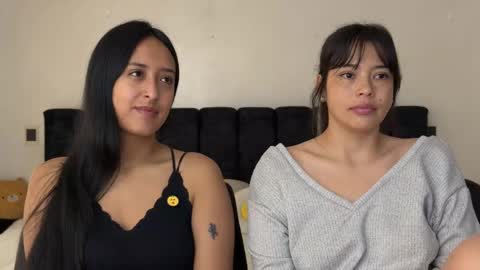 Snapshot of 2summerlove2 chatting on 10.11.25 Dalilah and Tarah online show from 10.11.25